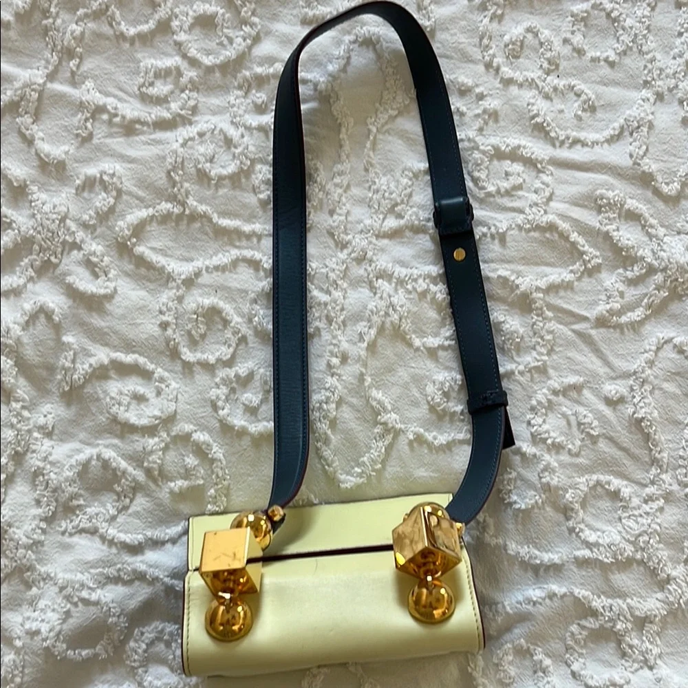 Elegant Cream and Blue Women's Bag - Picture 7 of 12